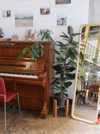 【バンコク】隠れ家カフェ☕️ピアノも弾ける素敵空間🎹BaanSaenSaep
