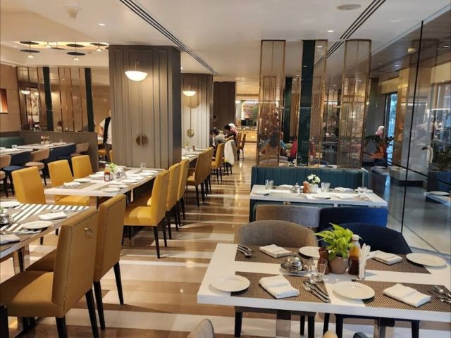 Grand Mercure Agra 住在泰姬瑪哈陵隔壁的現代風格飯店