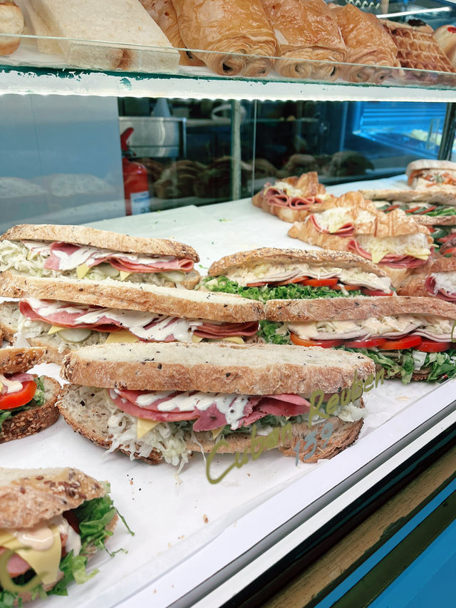 Spring Desserts & Sandwich with Le Petit