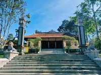 越南大叻市中心著名寺廟景點：靈光寺Chùa Linh Sơn，祈福很靈驗，適合打卡拍照📸祈福