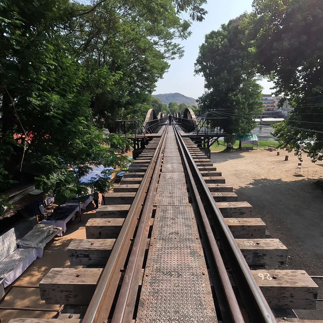 สะพานข้ามแม่น้ำแคว