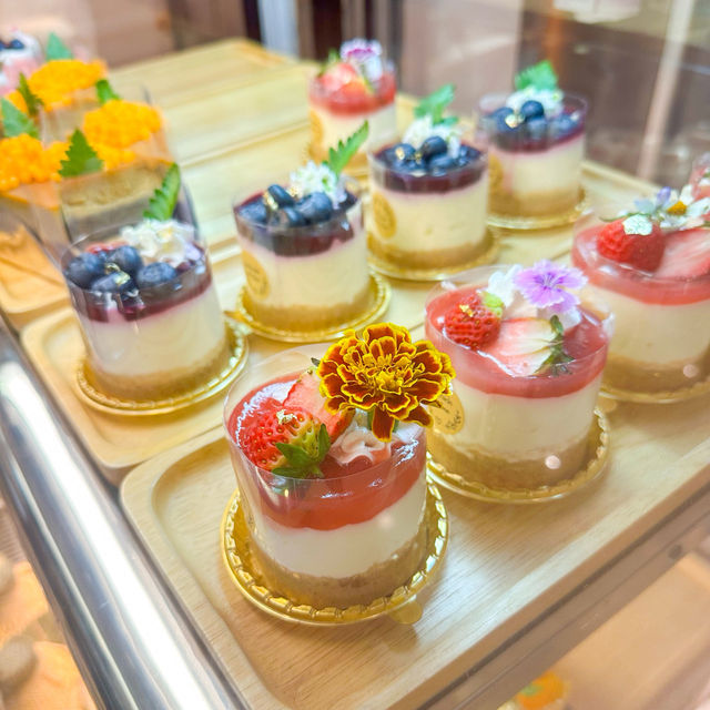 คาเฟ่☕️กึ่งร้านอาหาร ในบ้าน จังหวัดนครปฐม