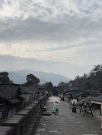 จุดถ่ายรูป กำแพงเมืองโบราณ ที่ Dujiangyan, Chengdu