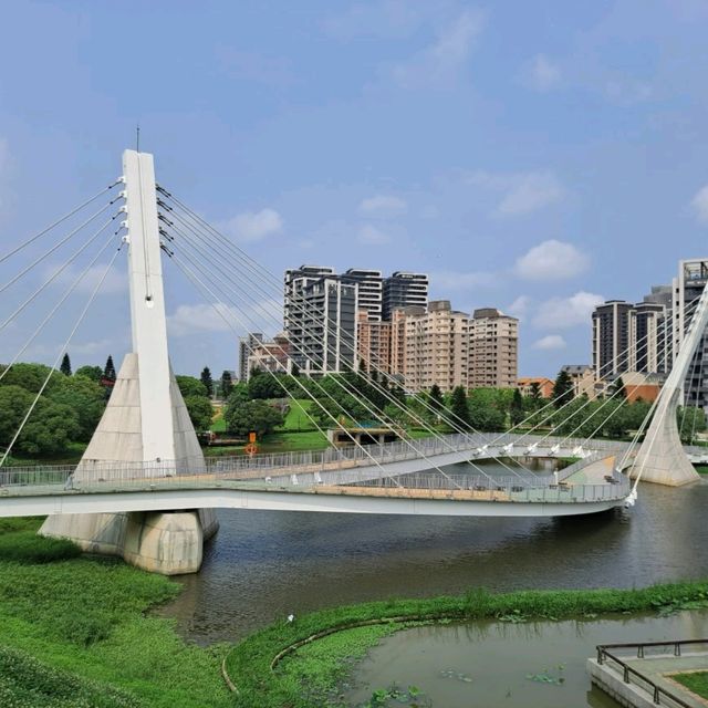 桃園｜一座會玩又會畫的美術館「桃園兒童美術館」