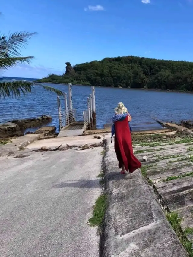 關島旅行我與大海有個約會，藍得讓人心醉的南國假期。
