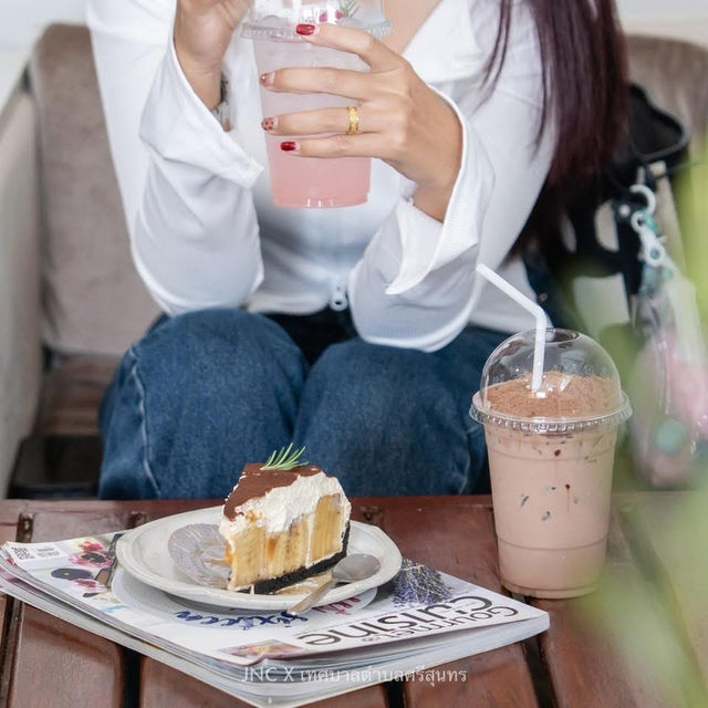 คาเฟ่ภูเก็ตน่ารักๆ ฟีลบ้านสวนโฮมมี่สุดๆ 