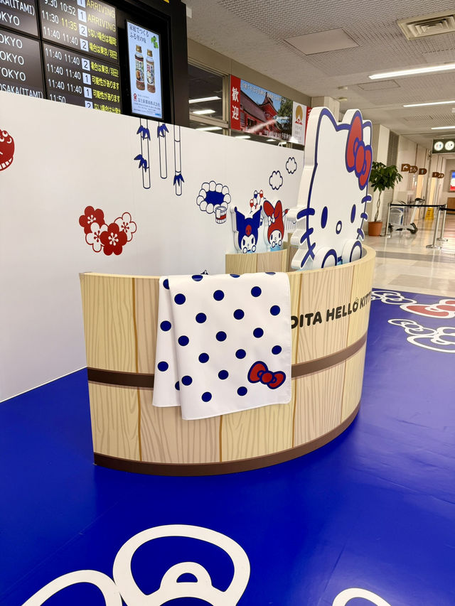 【大分】万博期間中限定！大分ハローキティ空港✈️