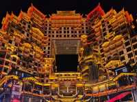Fenghuang Ancient Town (凤凰古城)