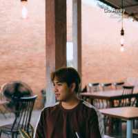 NAYA Cafe Ayutthaya นาย่าคาเฟ่ อยุธยา