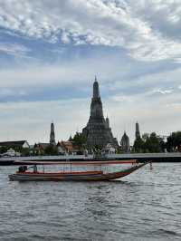 Golden Hour at Wat Arun: Serenity by the River
