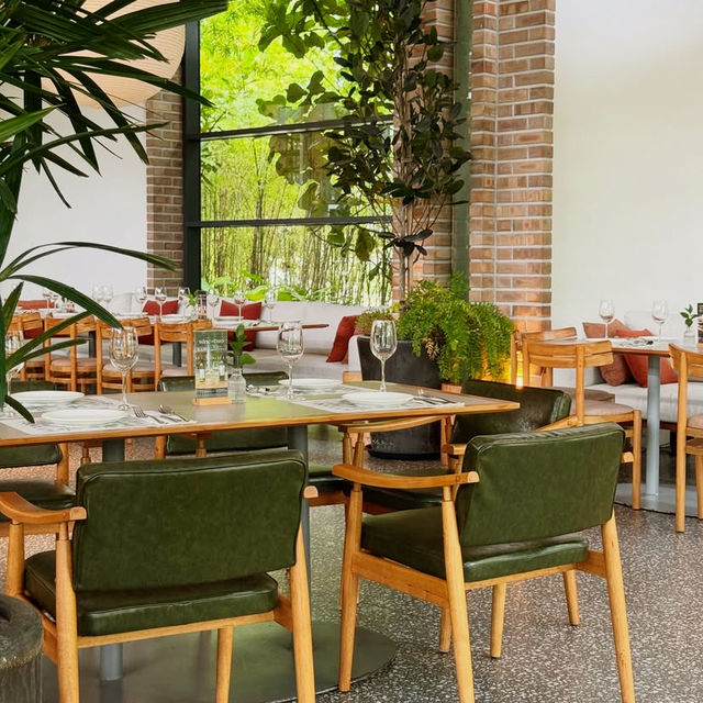 Nature’s Elegance at Botanica+Co