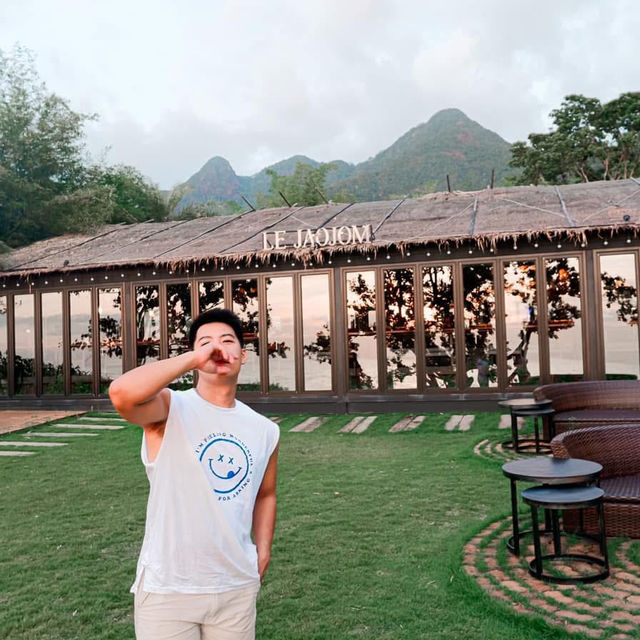 คาเฟ่สุดโรแมนติกบนเกาะช้าง 🌅🧡