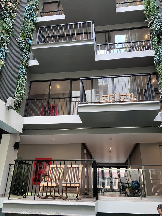 A Hidden Gem in Heart of Bangkok —Happy 3 Hotel