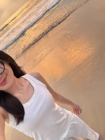 Relaxing at Kata and Karon Beaches in Phuket for 1 Day