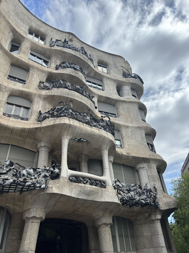 【バルセロナ】Works of Gaudi 🤍🇪🇸