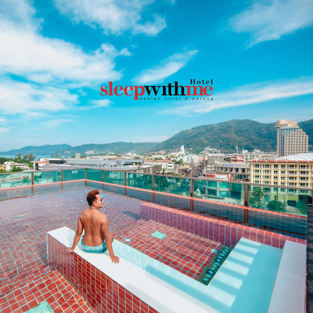 SLEEP WITH ME HOTEL 