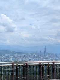 Serene views of Taipei from Bishanyan Temple