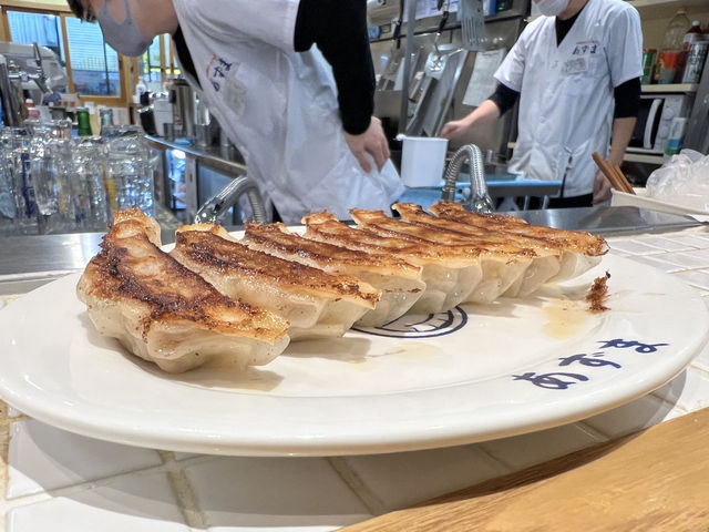 🥟Bite-Sized Bliss: Authentic Local Flavors at 元祖仙台ひとくち餃子あずま名掛丁店