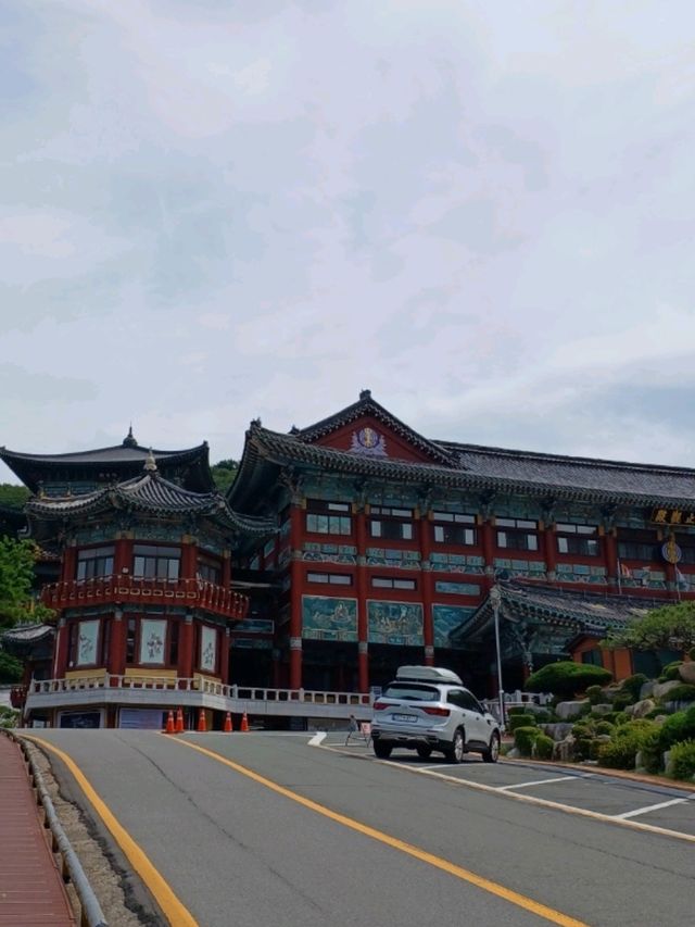 부모님과 함께 찾은 고요한 절집 나들이
