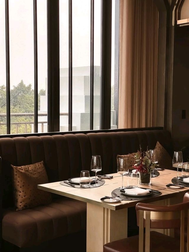 The Hudson Rooms