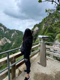 Mount Huashan – Challenge the World Most Dangerous Hiking Trail