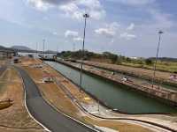 【ミラフローレスビジターセンター｜Panama Canal – Miraflores Locks】