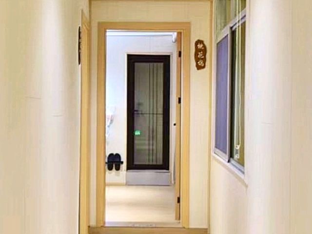 Experience Authentic Fenghuang at Yunju Select Homestay