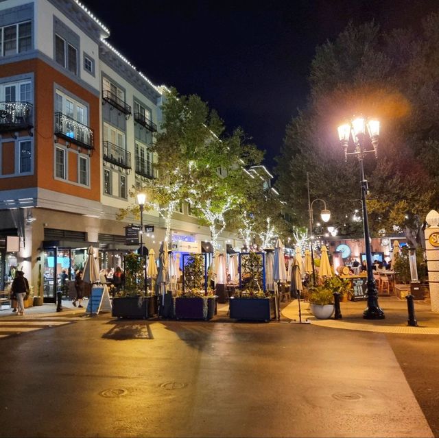 Sidewalks & Sunshine: A Stroll Through Santana Row