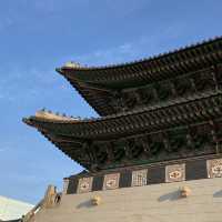Summer Serenity: Unveiling the Majesty of Gwanghwamun Gate