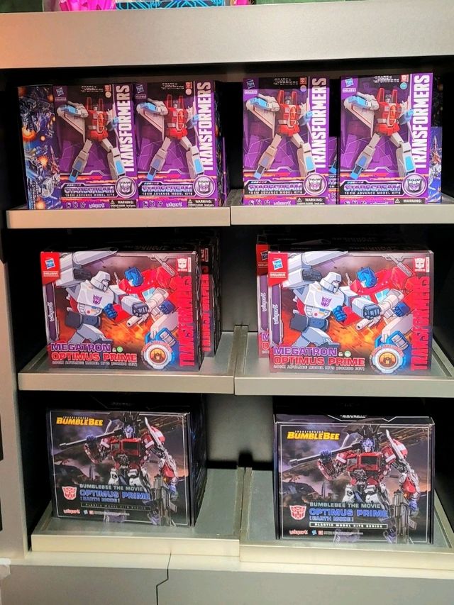 Cool transformers merch in Supply Vault, Universal Beijing Resort