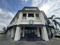 ☕ Chill Vibes at Starbucks Eco Botanic