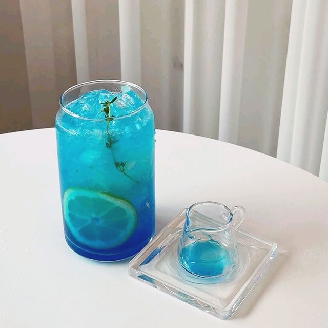 Tesharova Cafe