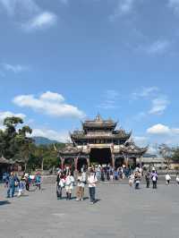 การเดินทางไปตูเจียงเหยี่ยน Dujiangyan เฉิงตู
