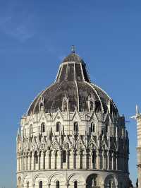 Pisa: Where Gravity Took A Vacation