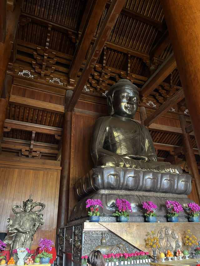  Jing’an Temple (静安寺) วัดใจกลางมหานครเซี่ยงไฮ้ 🛕