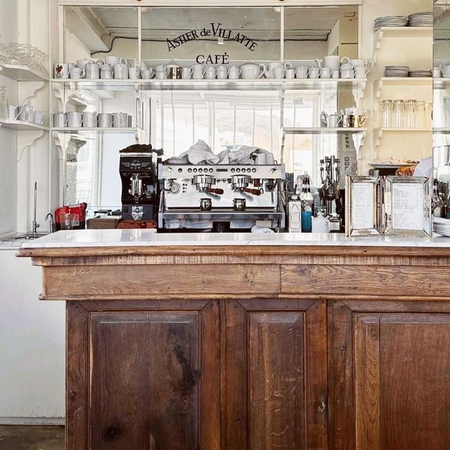 Astier De villate Cafe