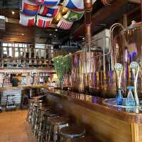 大きなクラフトビールが有名な観光地にあるお店🇹🇭