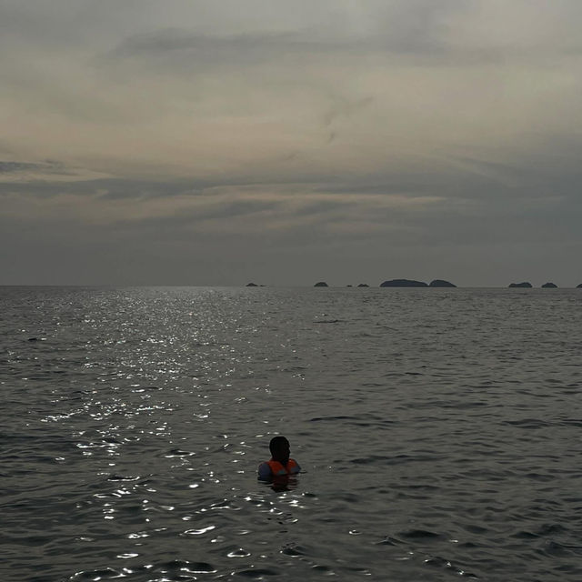 ไปเที่ยวเกาะหลีเป๊ะกันนน🌊🚢🏝️