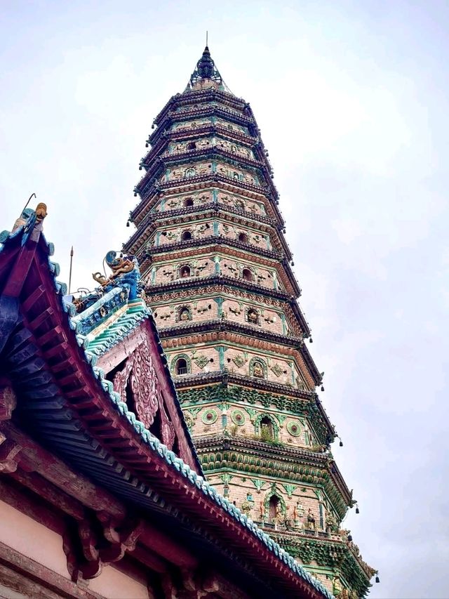 Ancient Feels at Guangsheng Temple