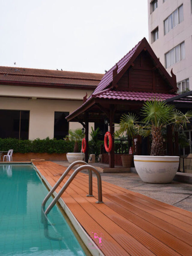 🌸Songphanburi Hotel
