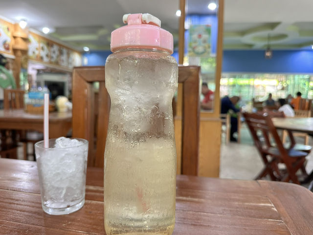 ร้านข้าวซอยไทยใหญ่(อั่วอุดร) ร้านข้าวซอยไทยใหญ่(อั่วอุดร)
