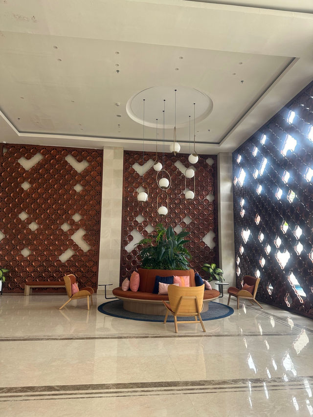  🏨 Voco Bali Seminyak – 힙한 감성의 모던 부티크 호텔