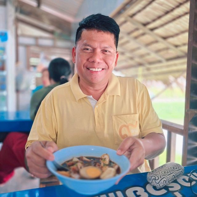 ก๋วยจั๊บบรรยากาศดีในอำเภอบ้านโพธิ์