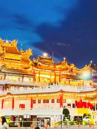 🙏 Thean Hou Temple: Where Chinese Roofs Kiss Kuala Lumpur's Sky! 🌆