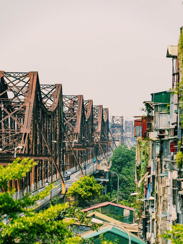 越南🇻🇳龍邊橋 越南🇻🇳龍邊橋