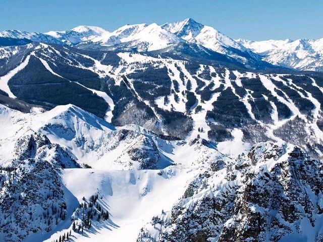 Conquer the Seven Back Bowls! ⛷️🏔️ Powder Day Perfection