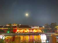 南京✨ 燈火闌珊處,我在「槳聲燈影」裡:夫子廟夜遊秦淮河!