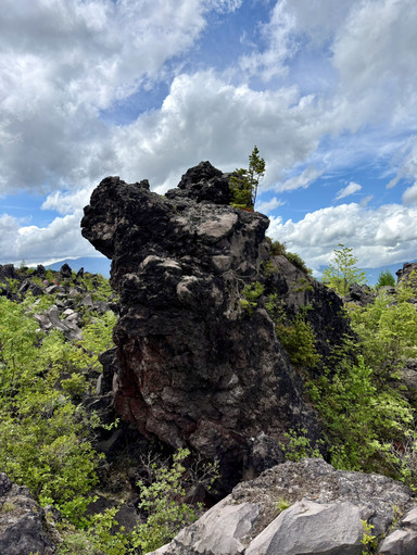群馬県】異世界みたいな絶景！鬼押出し園 | Trip.com 嬬恋村