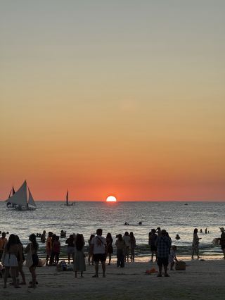 長灘島白沙灘的日落－簡直太美了🌅