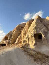 HORSERIDING IN CAPPADOCIA, WHAT AN EPIC TRAVEL MOMENT!